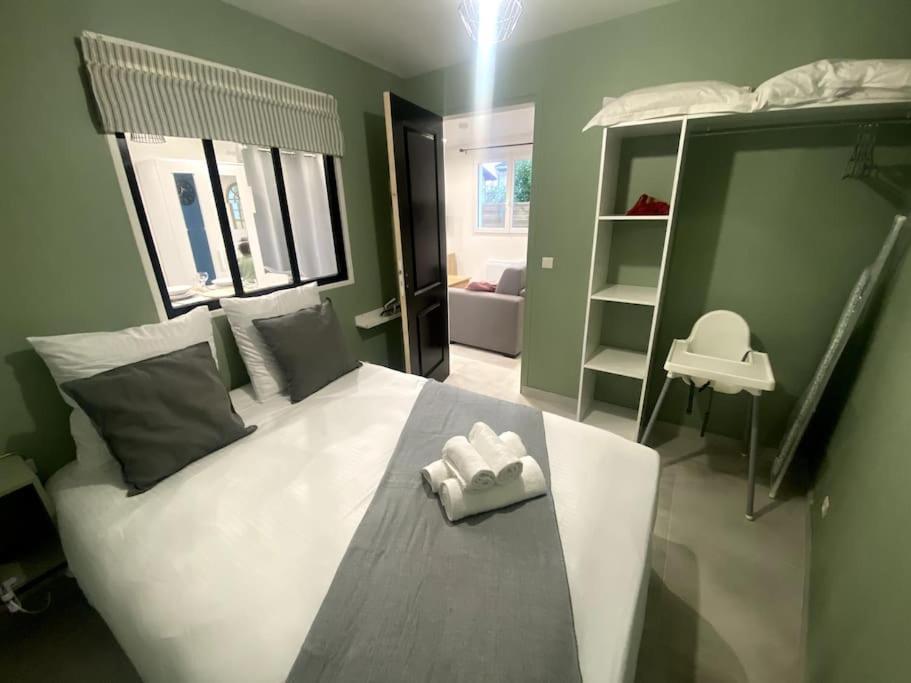 Maison Jardin Et Parking Gratuit - 10 Min De L'Aeroport - Metro 14 - Arrivee Autonome Orly Eksteriør billede